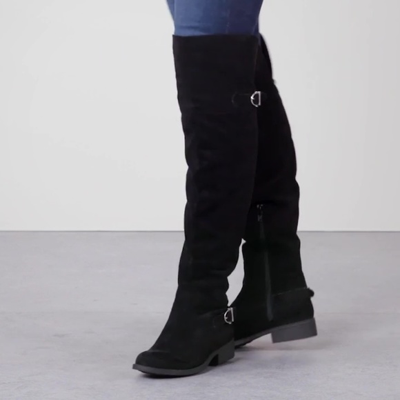 Buckled Straps Tailor Stitched Over The Knee Boots - Picture 3 of 8